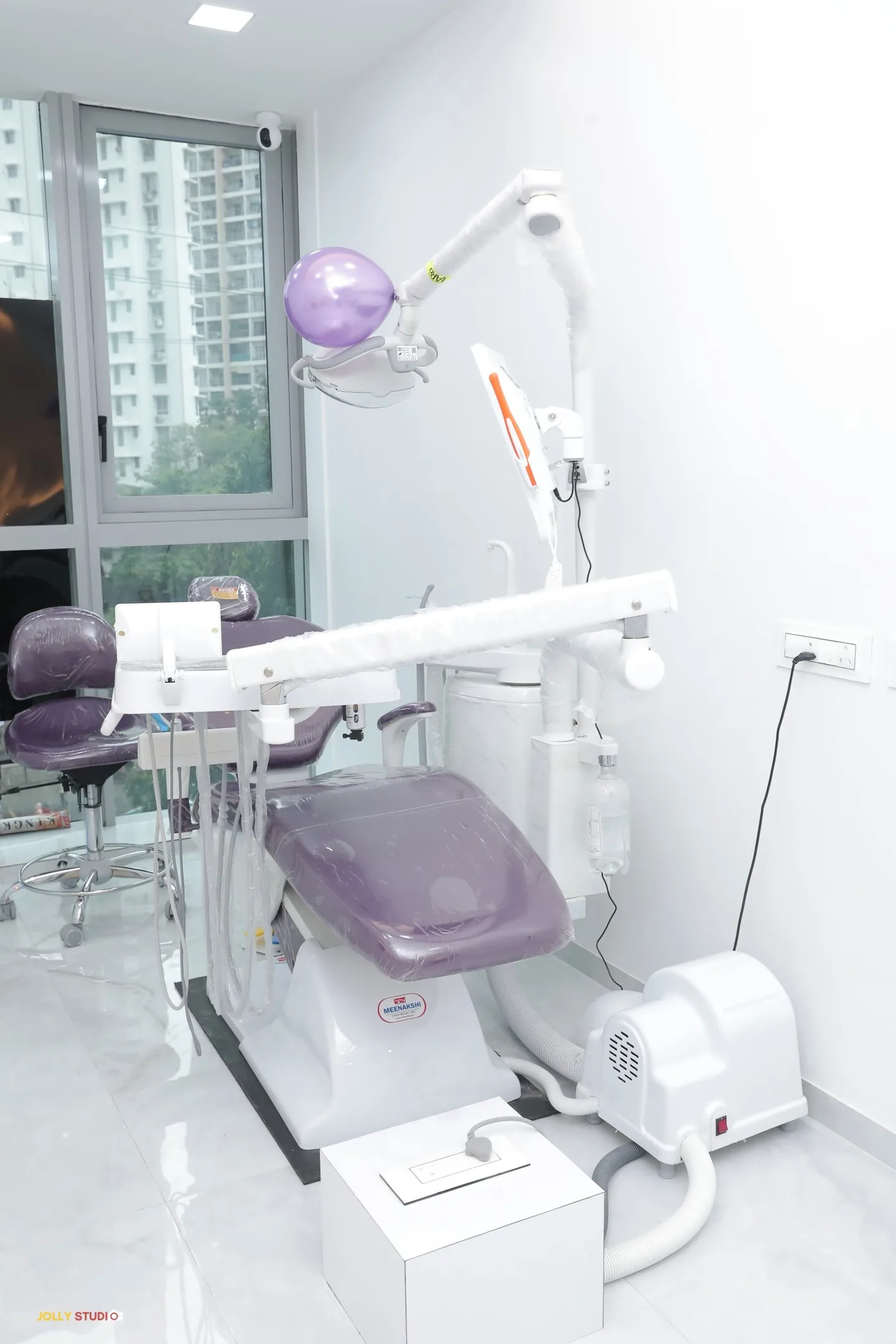 Modern dental treatment chair at Align-O-Dent, Mulund