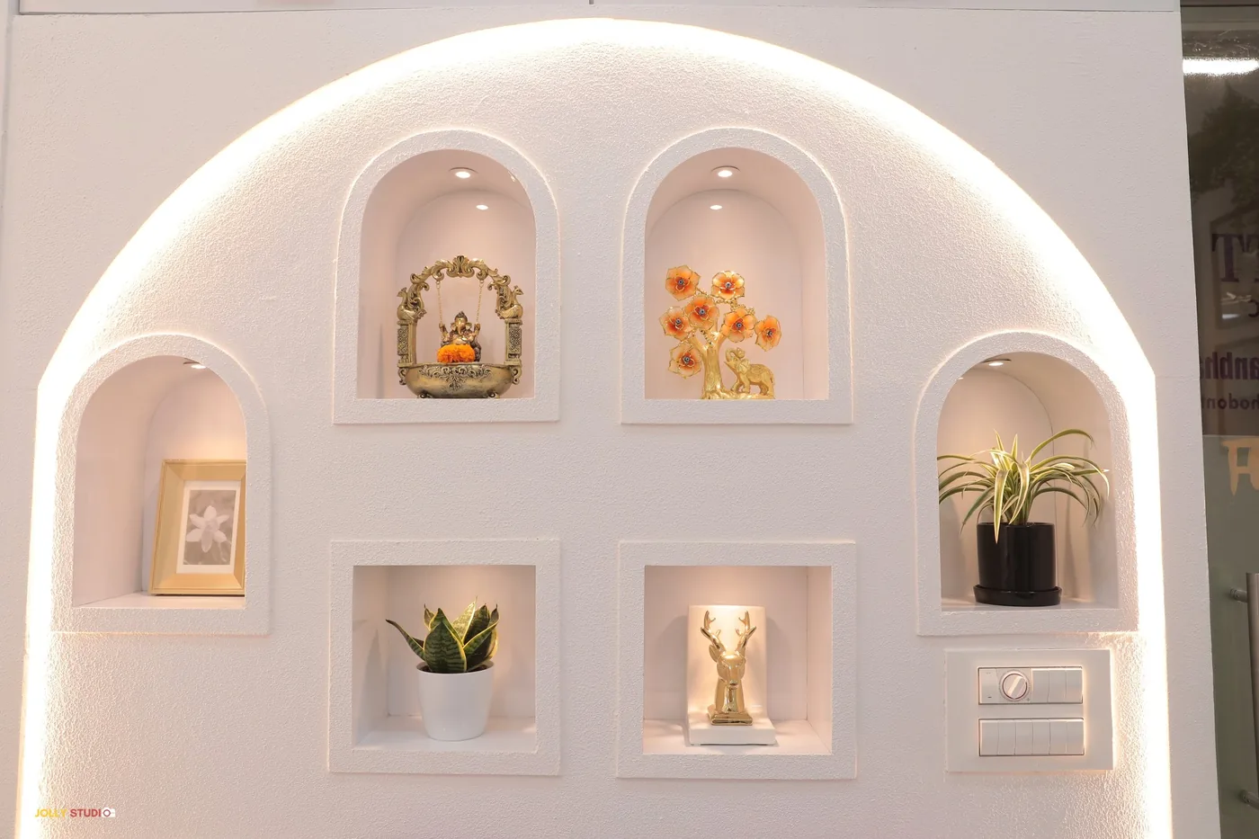 Clinic interior design at Align-O-Dent Mulund West